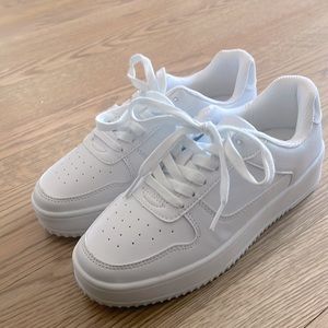 Women’s Platform sneakers